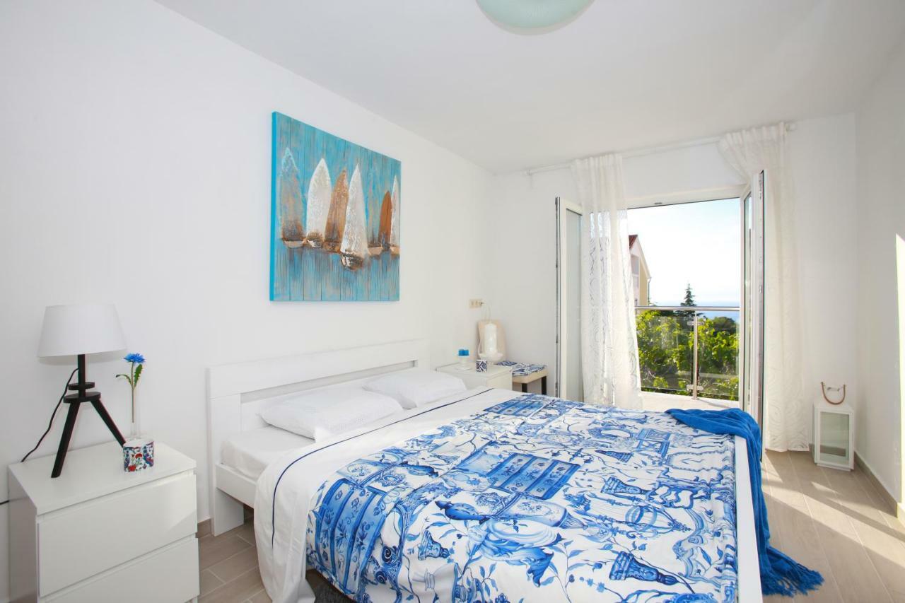 Apartments Melin Malinska Exterior photo