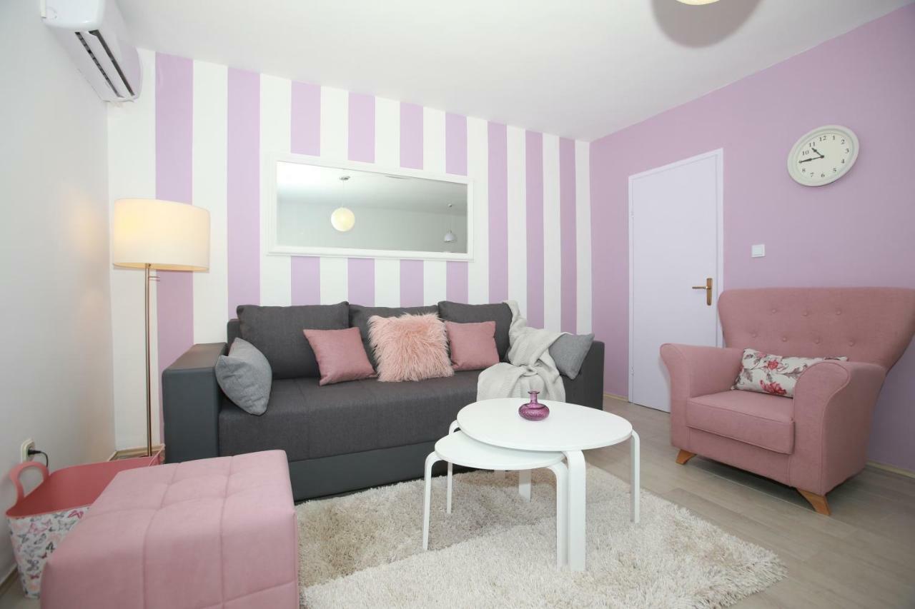 Apartments Melin Malinska Exterior photo